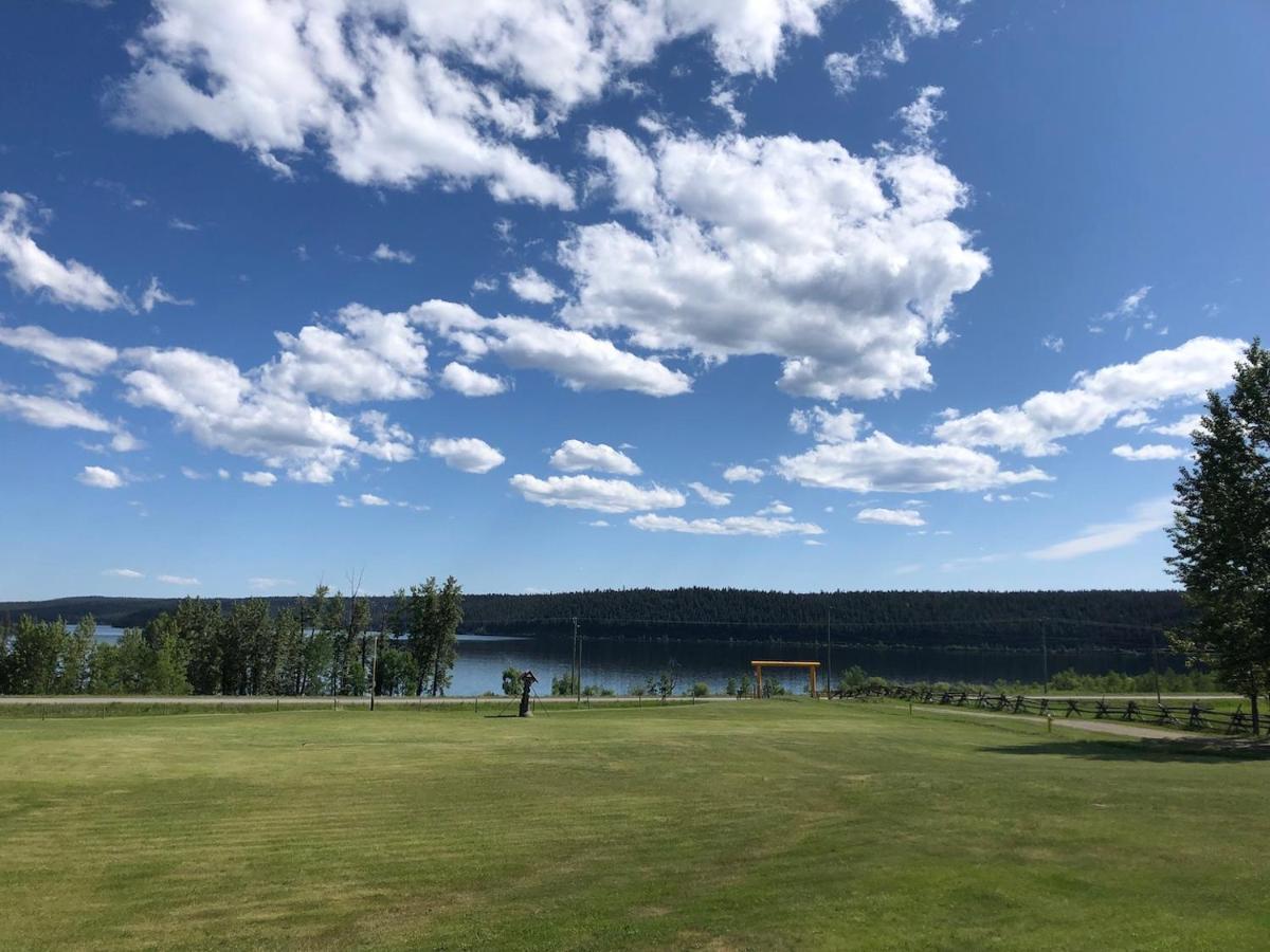Cariboo Log Guest House Lac La Hache Exterior photo