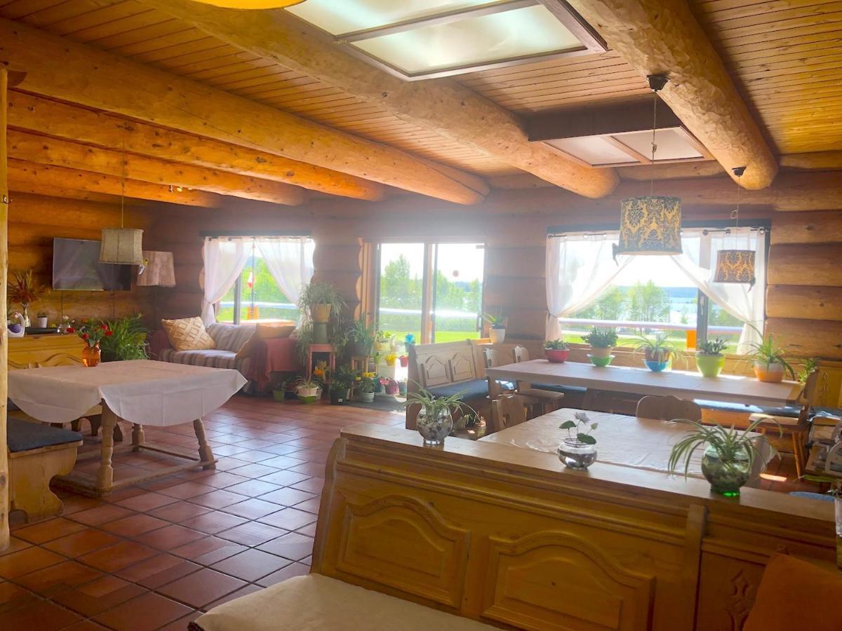 Cariboo Log Guest House Lac La Hache Exterior photo